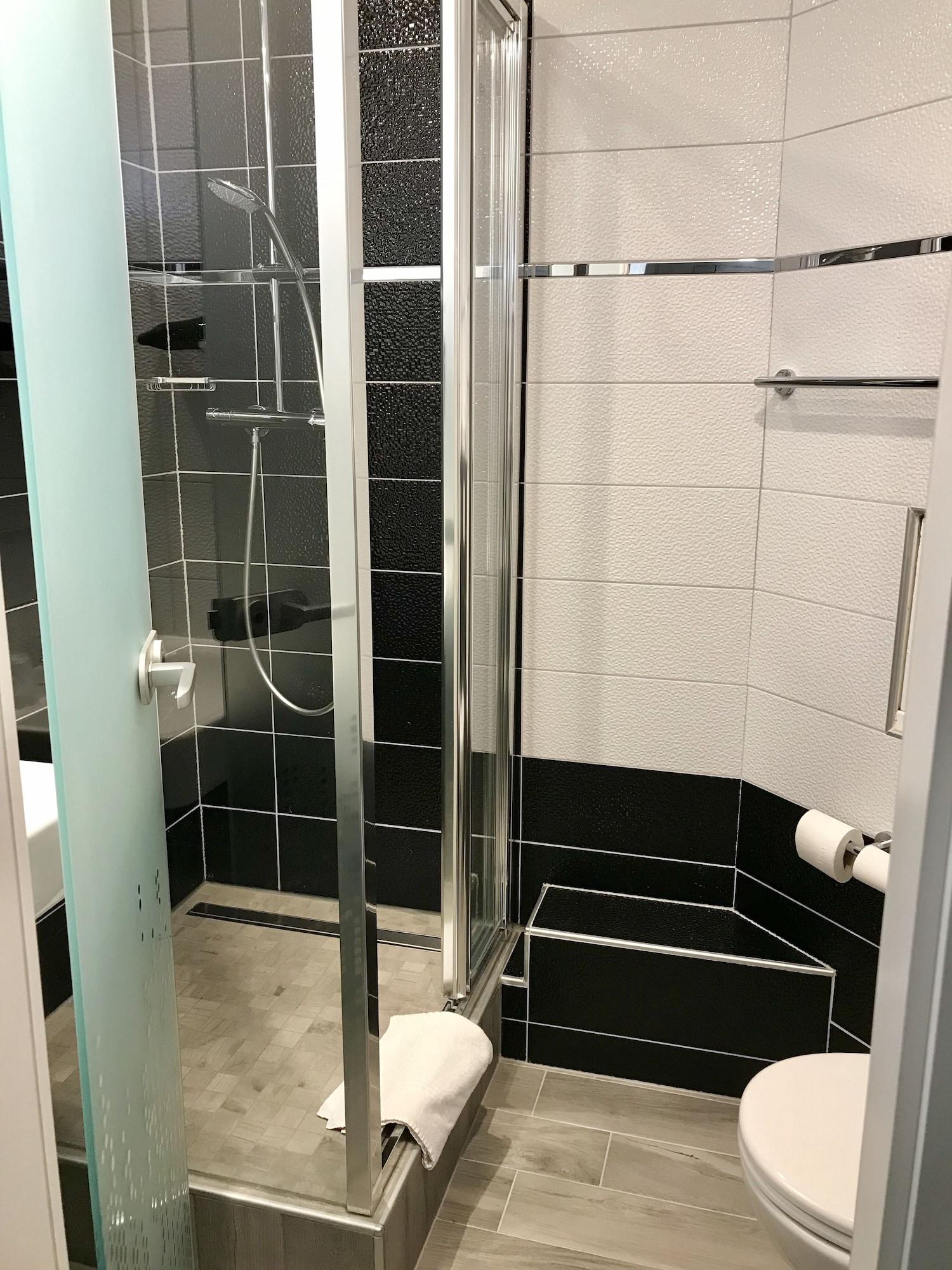 Ibis Styles Centre Gare Hotel 3*
